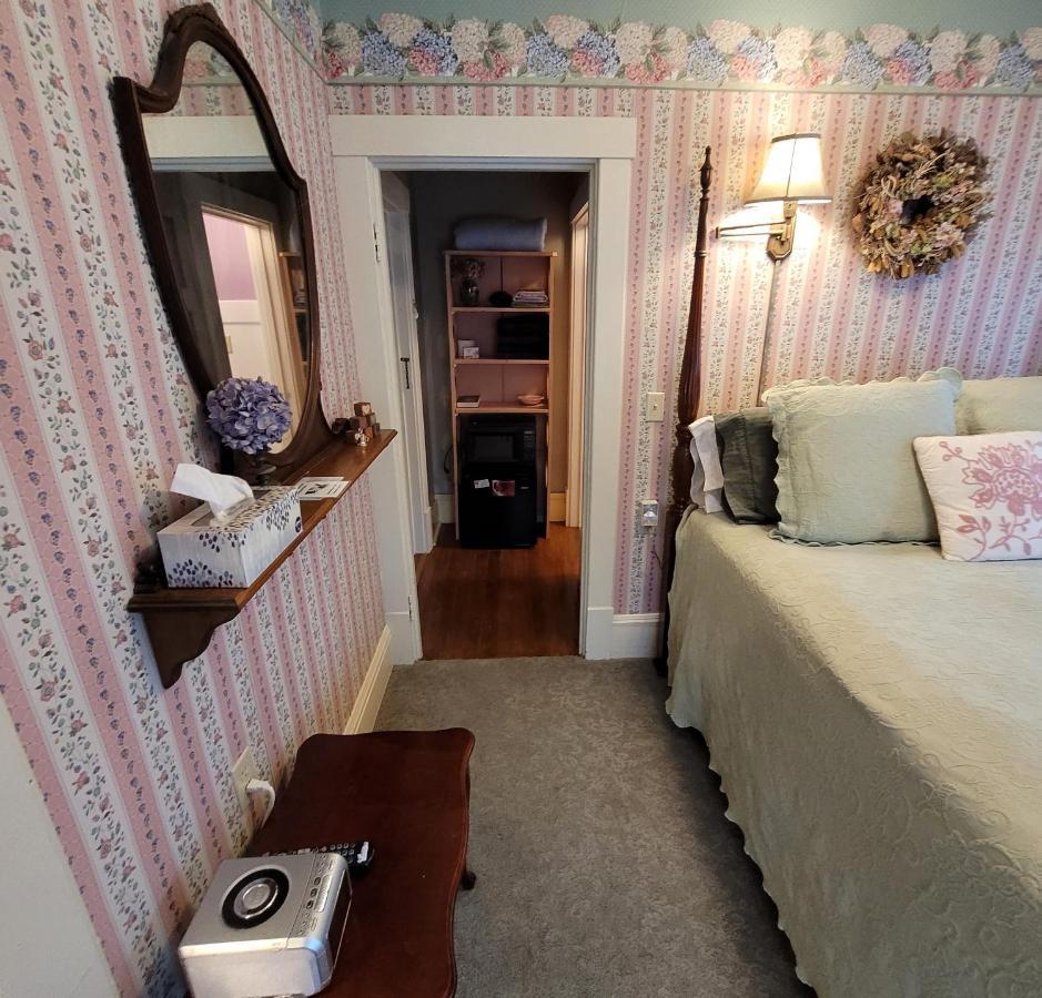 Prairie House Manor Bed And Breakfast De Smet Bagian luar foto