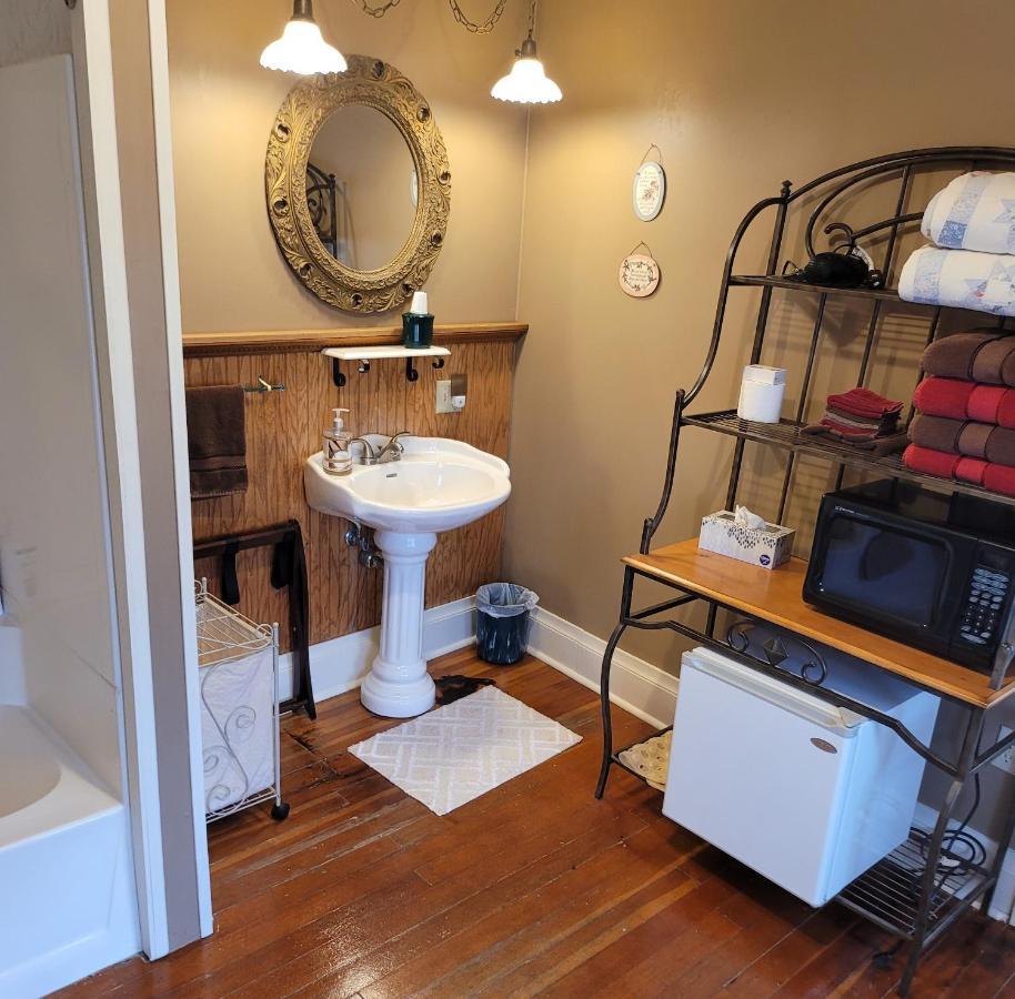 Prairie House Manor Bed And Breakfast De Smet Bagian luar foto